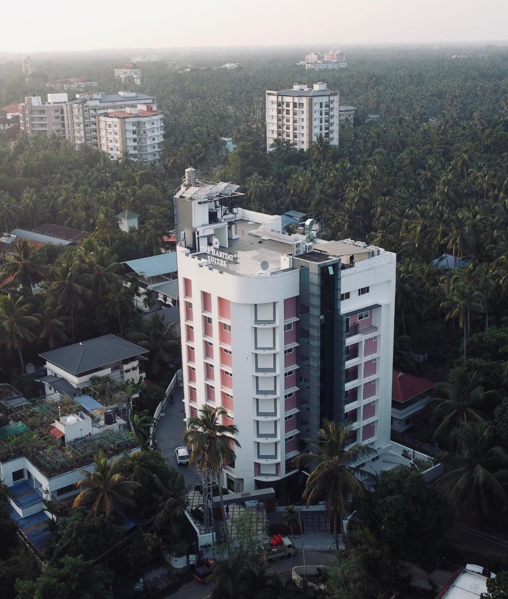The Habitat Suites Гуруваюр Экстерьер фото