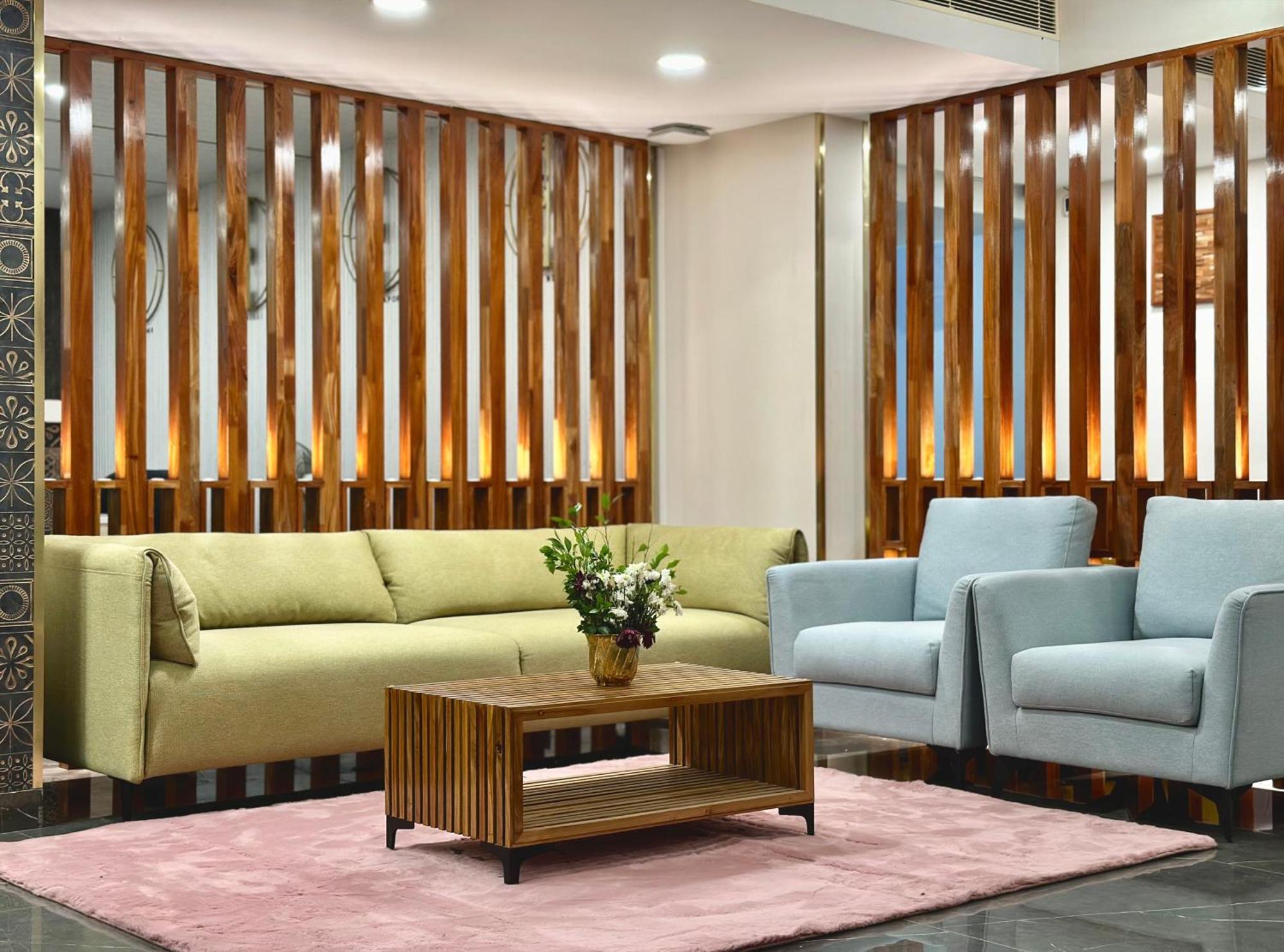 The Habitat Suites Гуруваюр Экстерьер фото